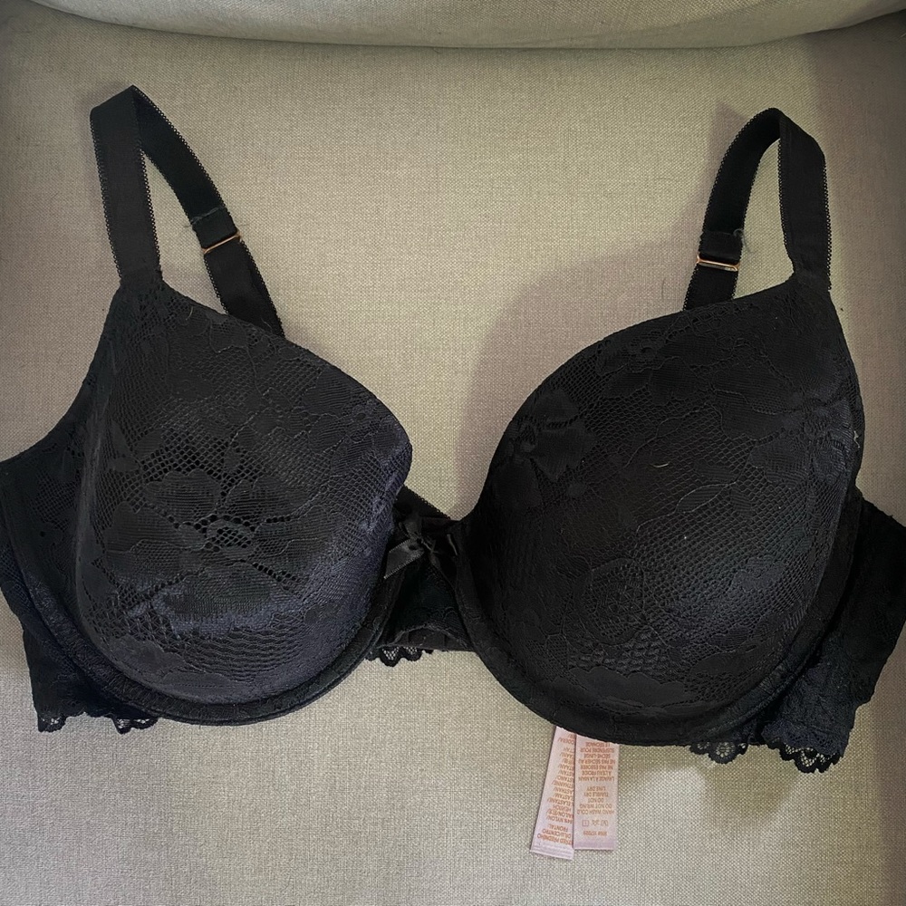 Savage Fenty Lace Bra (38DD)